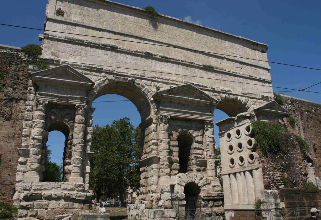 Suite Maggiore Rome Luaran gambar